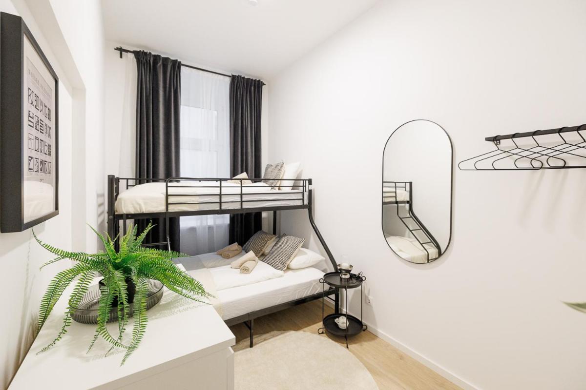 Central City Style Rooms By Home2 Wina Bagian luar foto