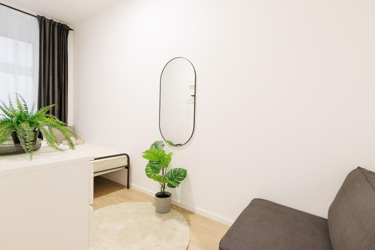 Central City Style Rooms By Home2 Wina Bagian luar foto