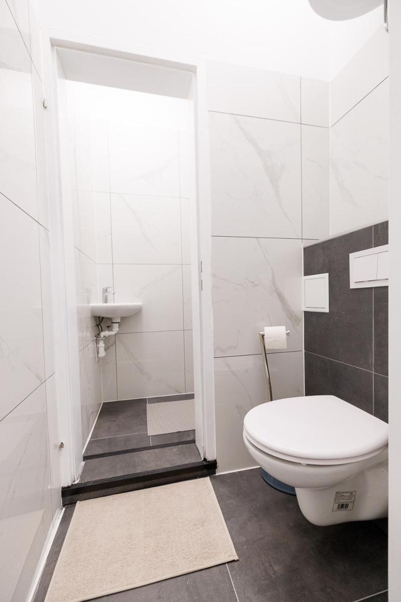 Central City Style Rooms By Home2 Wina Bagian luar foto